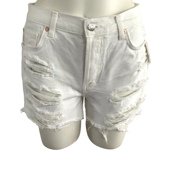 Free People Women Size 26 Distressed White Short Raw Hem - Picture 1 of 11